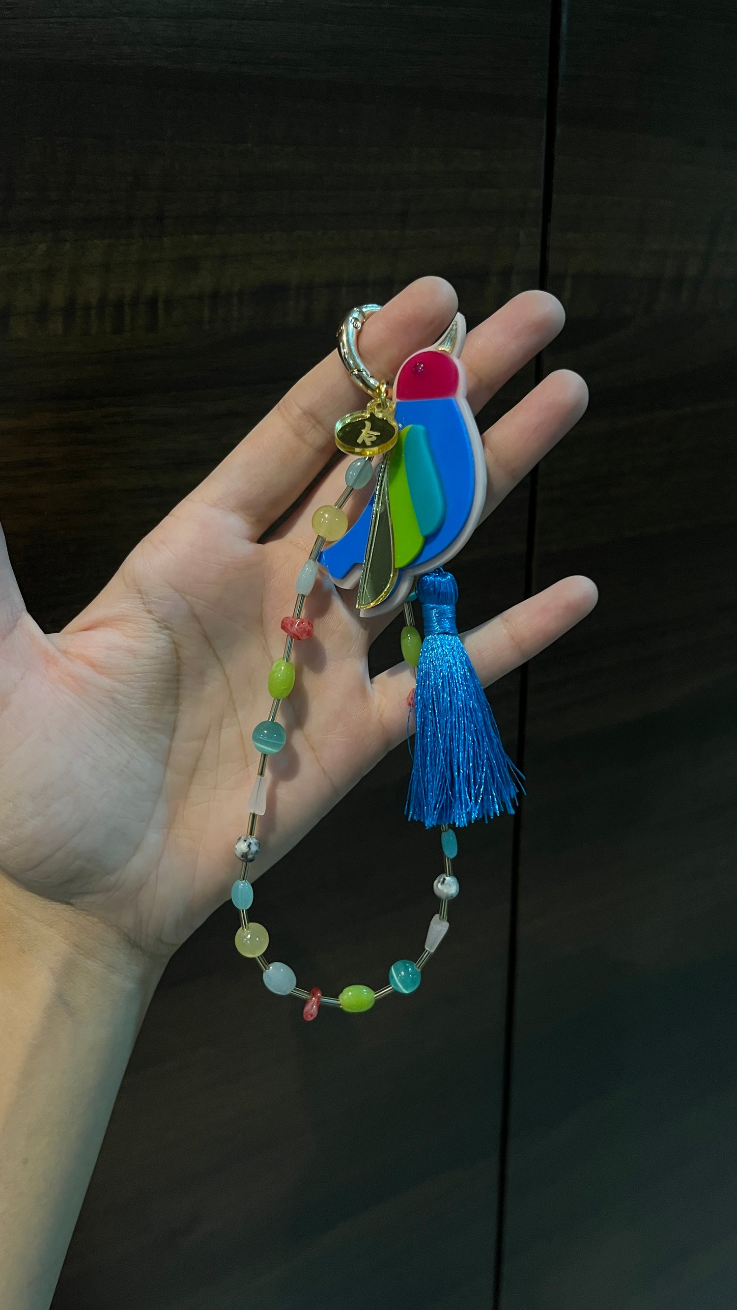 Chirpy sparrow phone strap