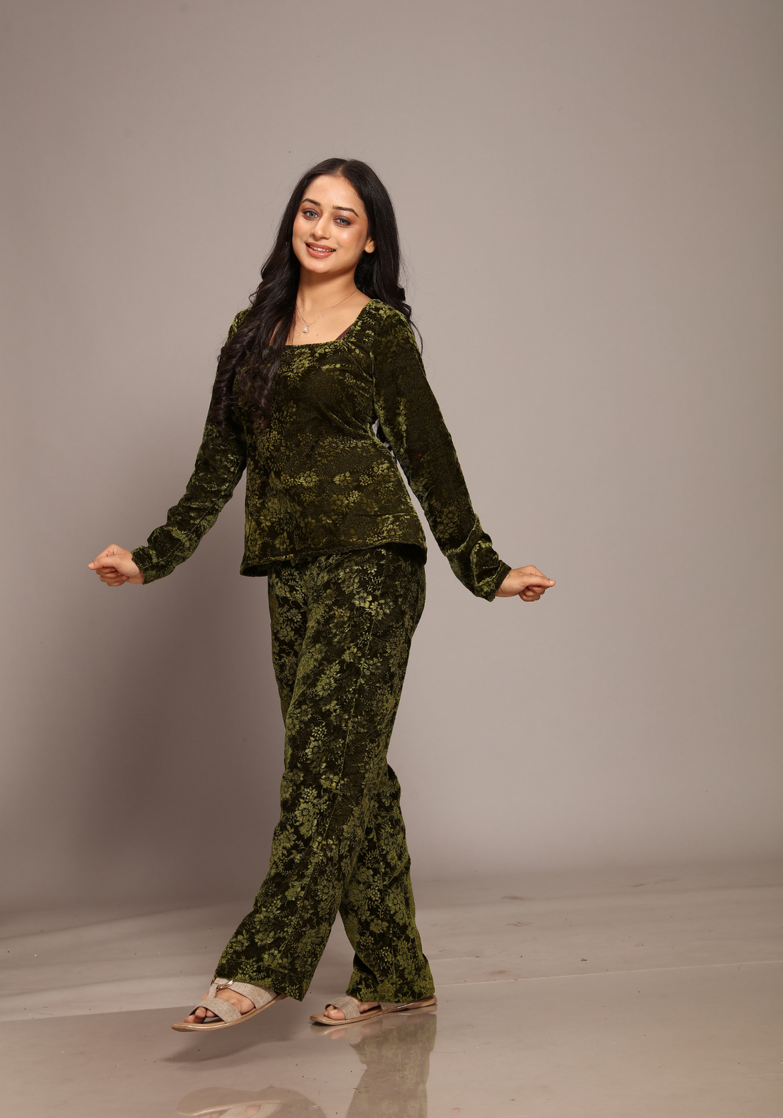 Velvet olive green Co-ord Set