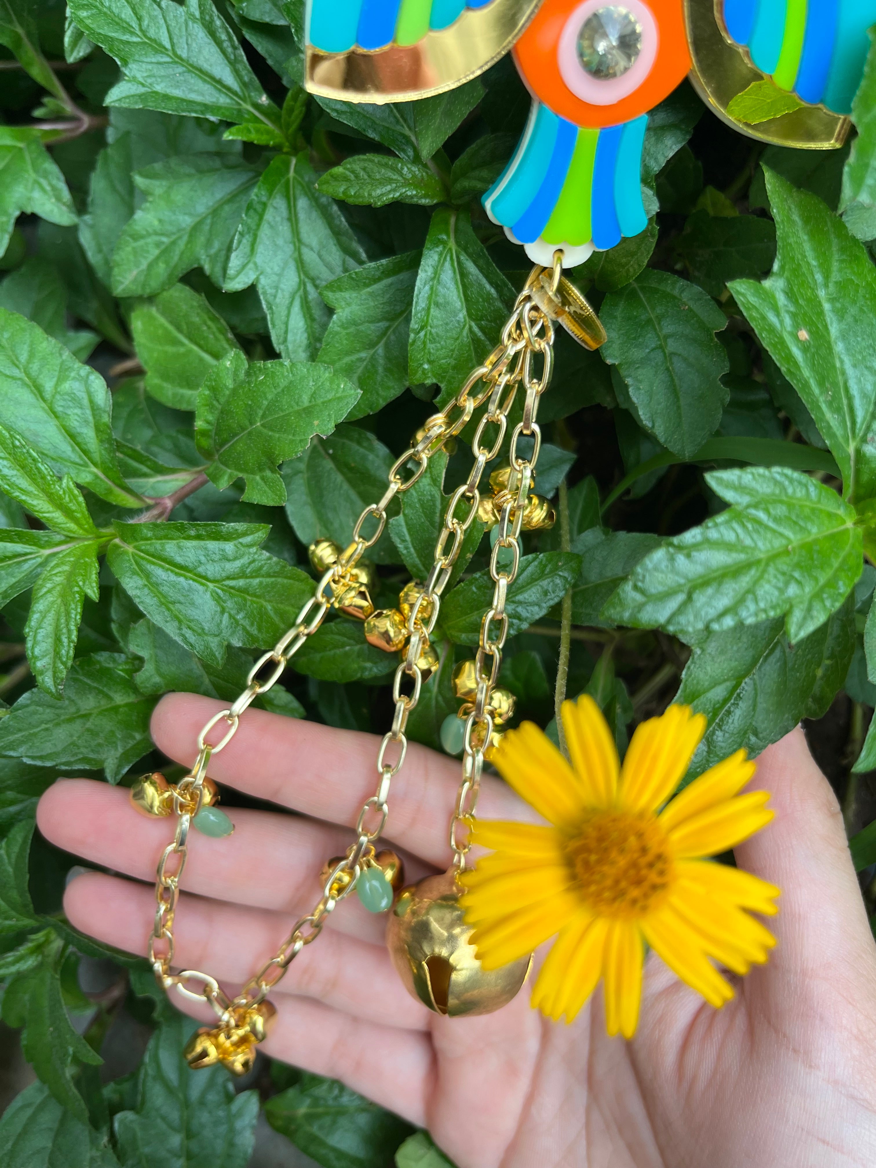 Buzzy bazz phone strap